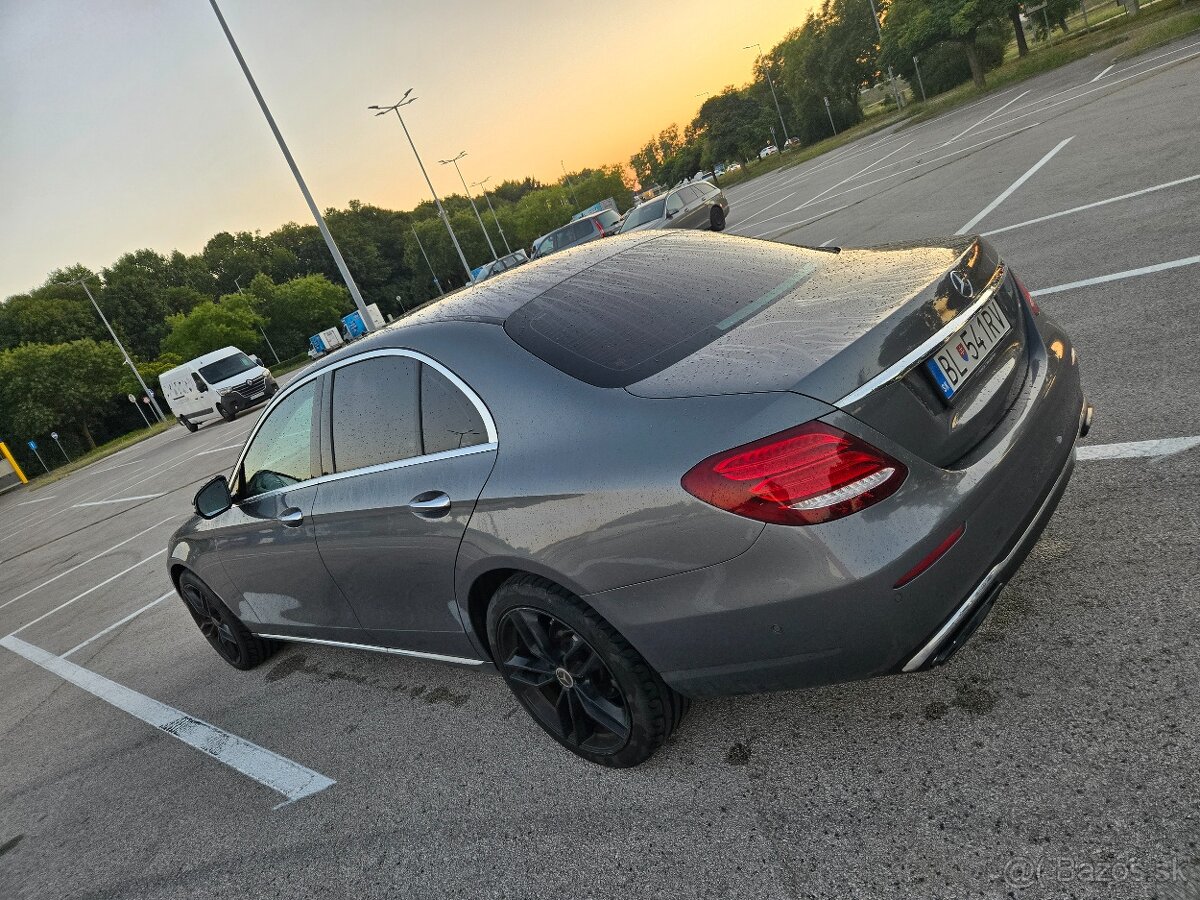 Predam Mercedes E - 5