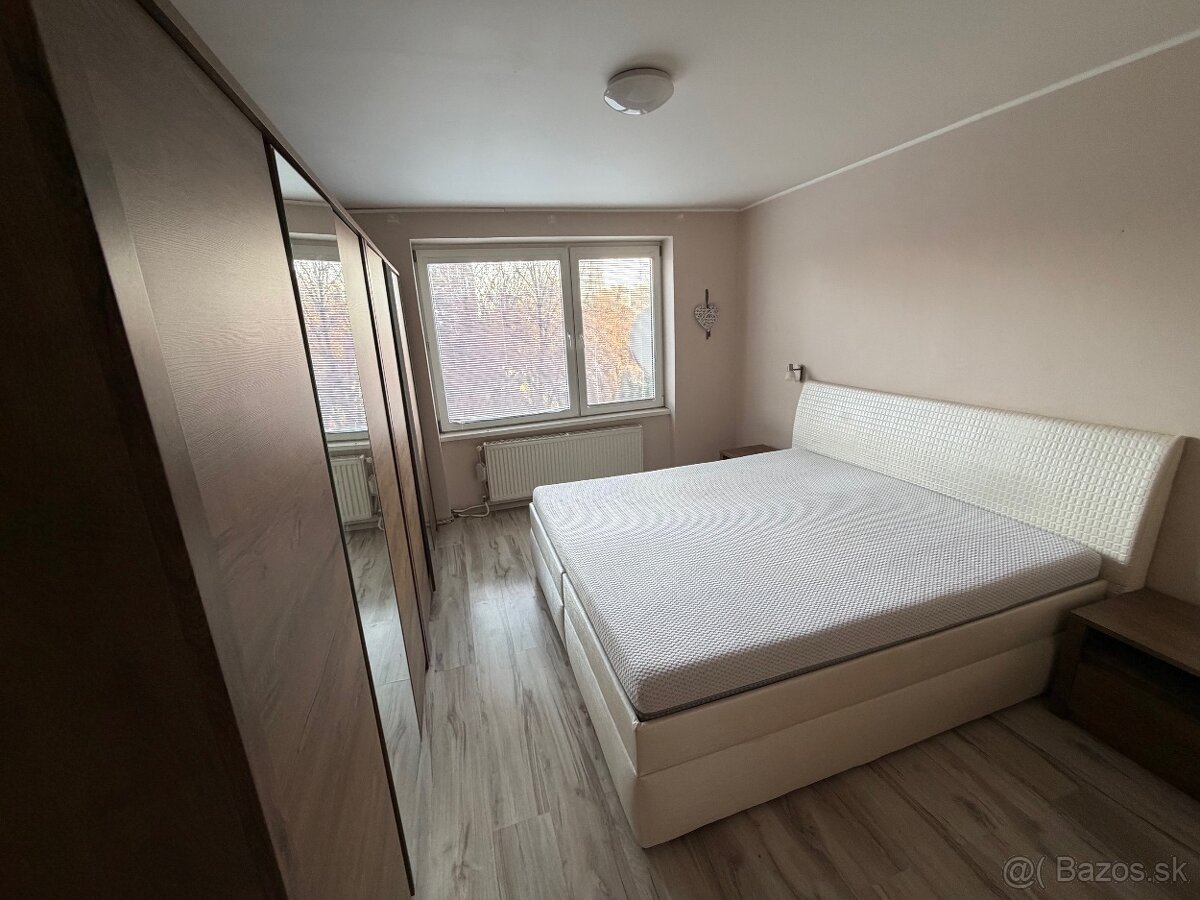 2 izbový byt v centre so zariadením, balkónom, klímou - 5