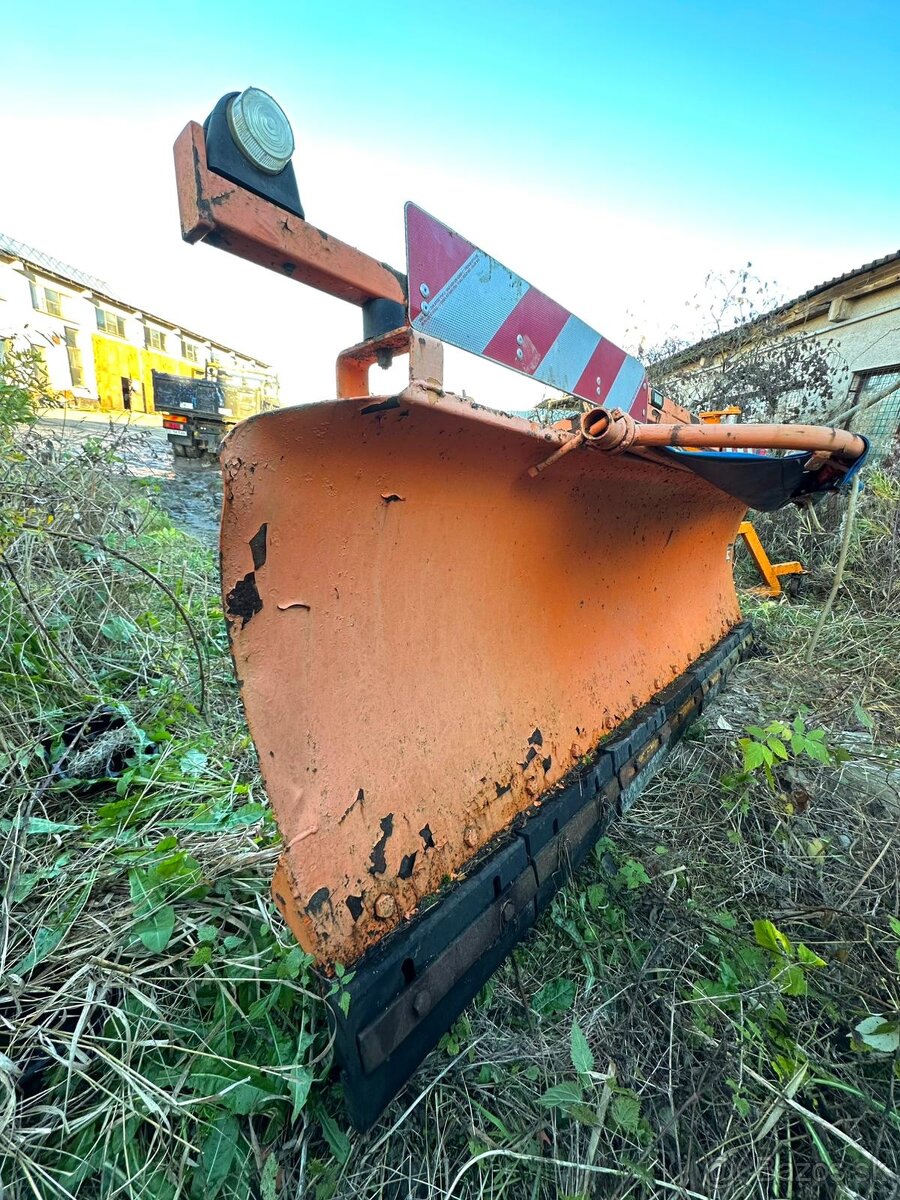 snežny pluh - 5