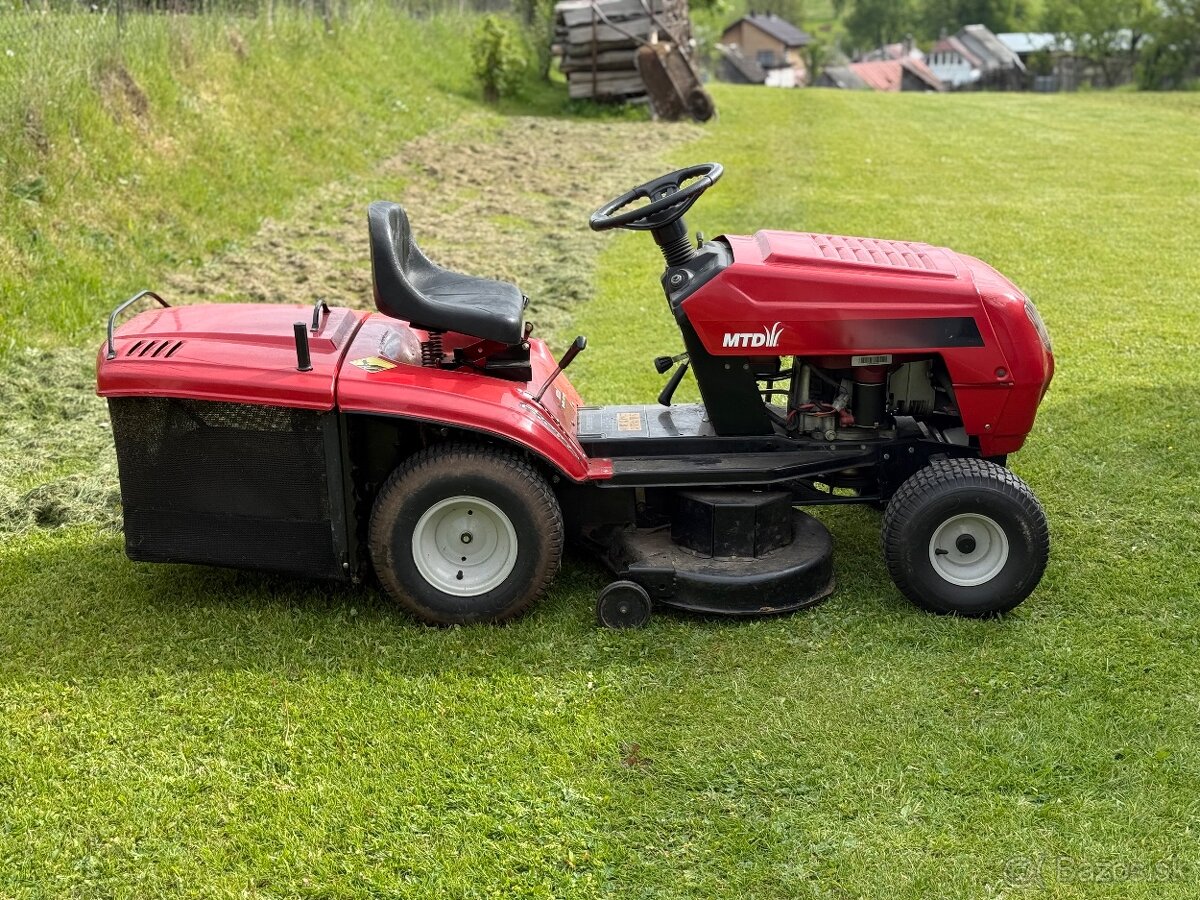 Traktorová kosačka MTD Spider - 5