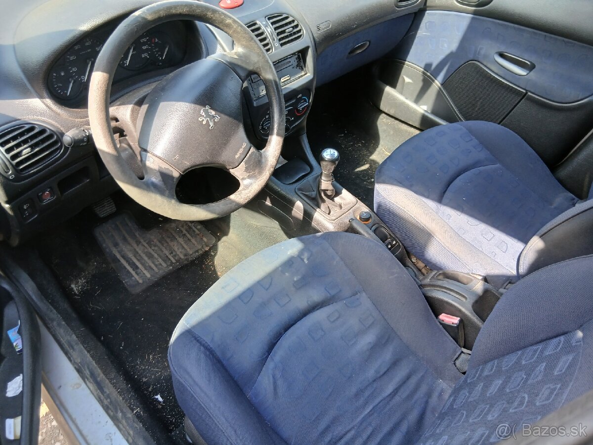 Peugeot 206 1.1 benzin - 5
