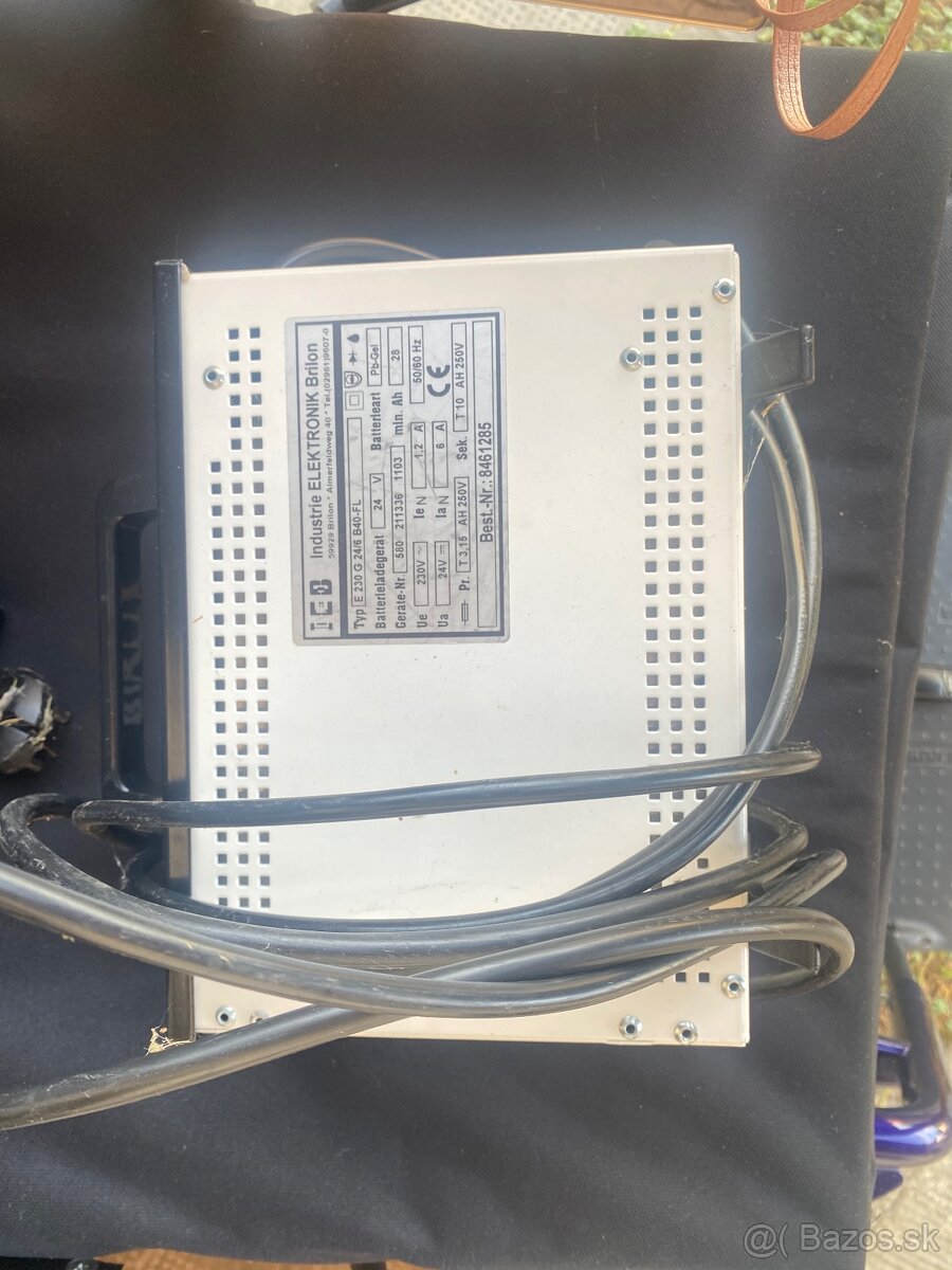 Elektrický invalidný vozík - 5