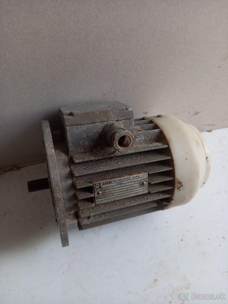 Elektromotor 0,37kw,1385 ot/min - 5