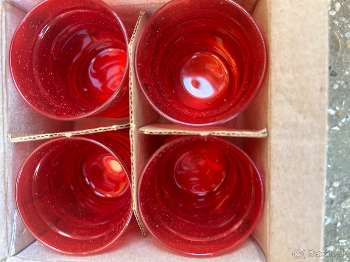 Malé poháriky nove - 5