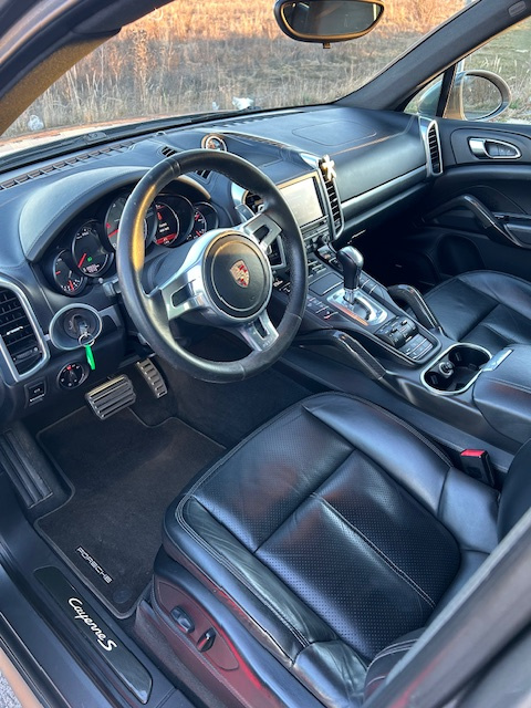 PORSCHSE CAYENNE S 4,2 V8 - 5