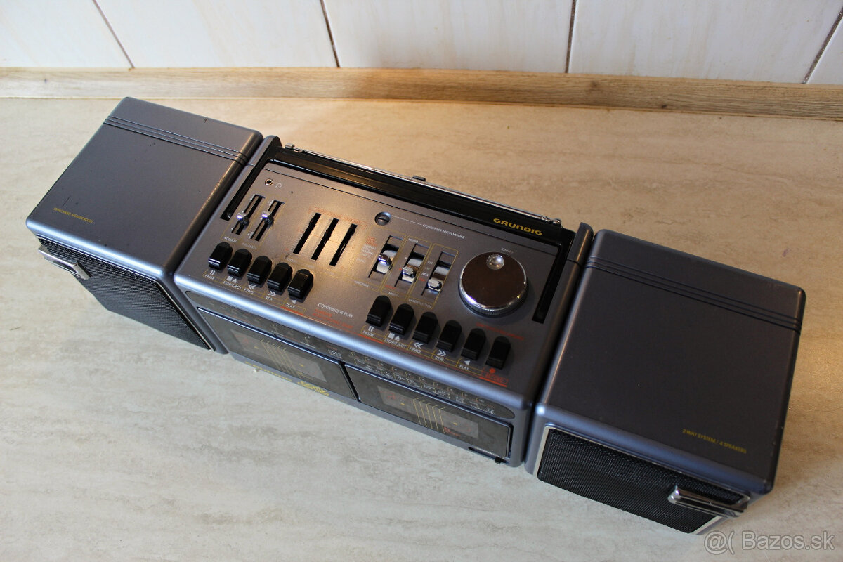 GRUNDIG Party Center 2200 - 5