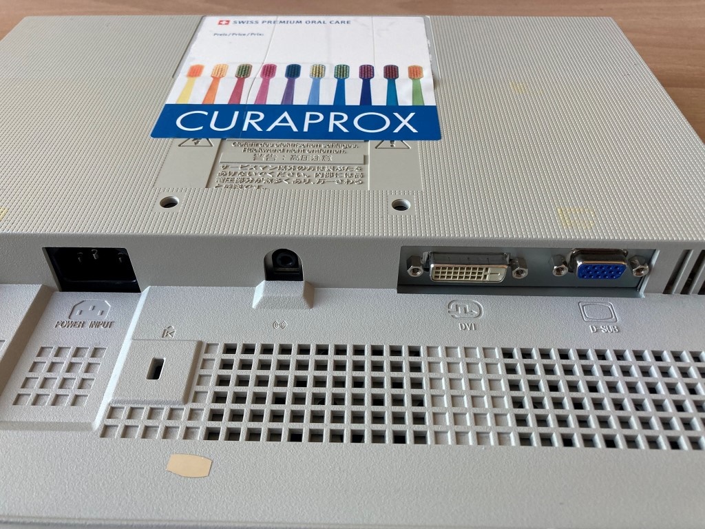 Predám monitor EIZO FLEXSCAN L365 D-SUB, DVI, ZVUK - 5