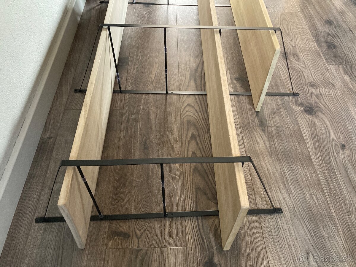 Variabilný nástenný regál - 5