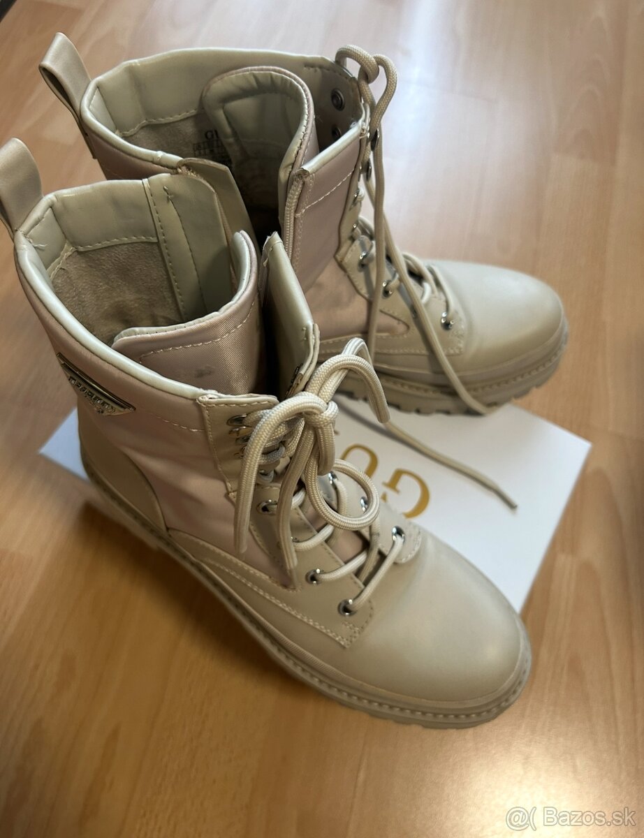 Krásne workery guess 38 - 5