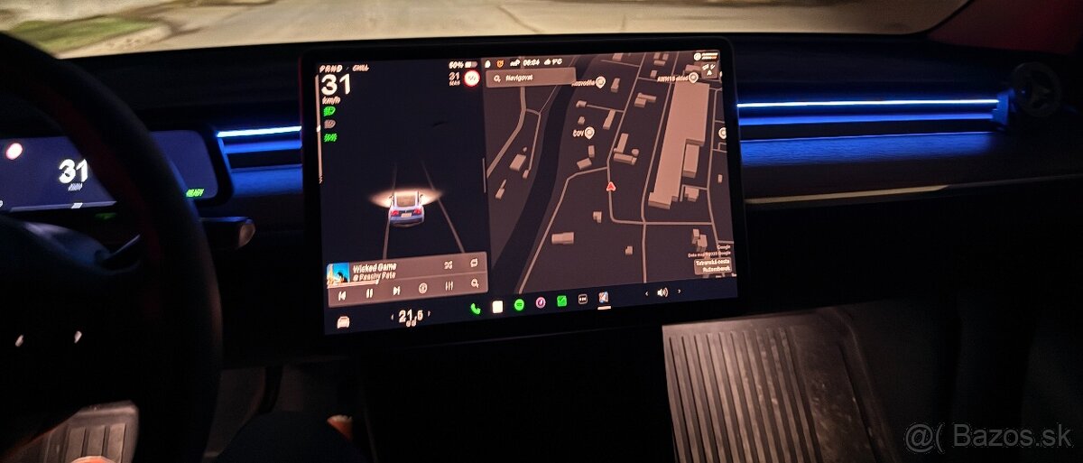 Tesla Model Y Long Range Dualmotor AWD 03/2024 / Berlín - 5