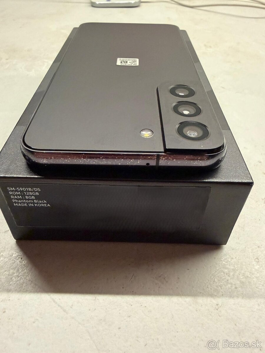 Samsung Galaxy S22 128GB/8GB - 5