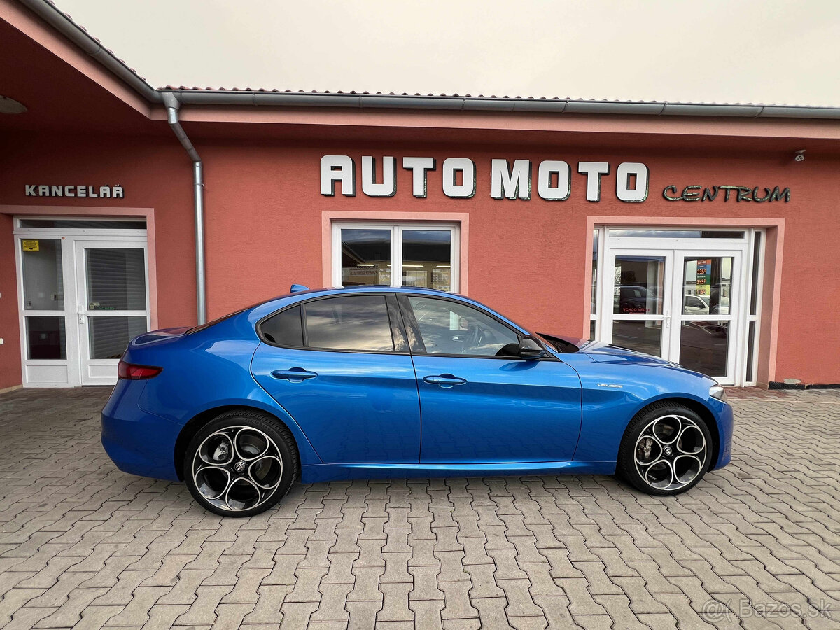 Alfa Romeo Giulia 2023 2.0 Veloce 206 kW - 5