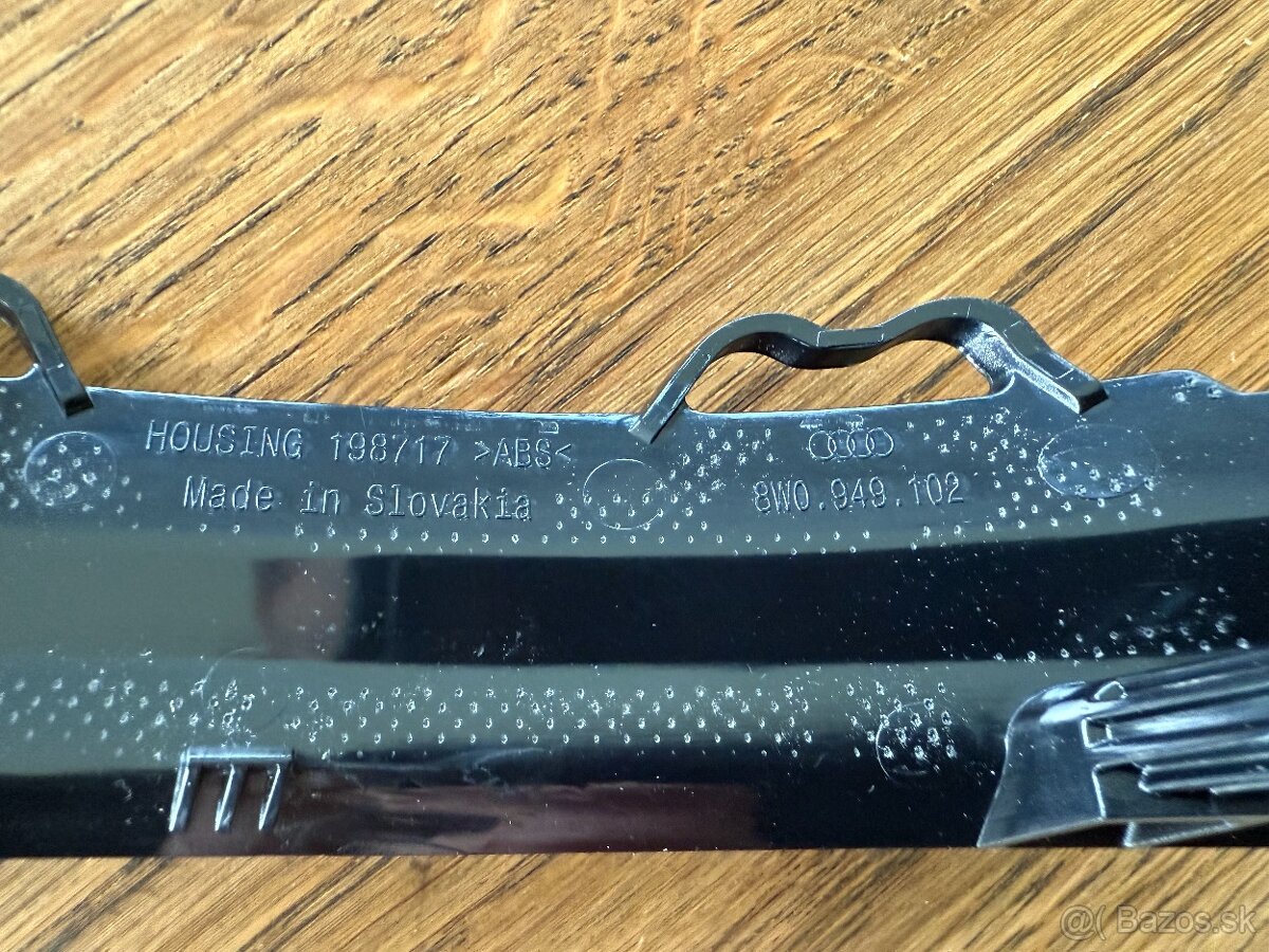 Pravá smerovka Audi A4 B9 - NOVÁ - 5