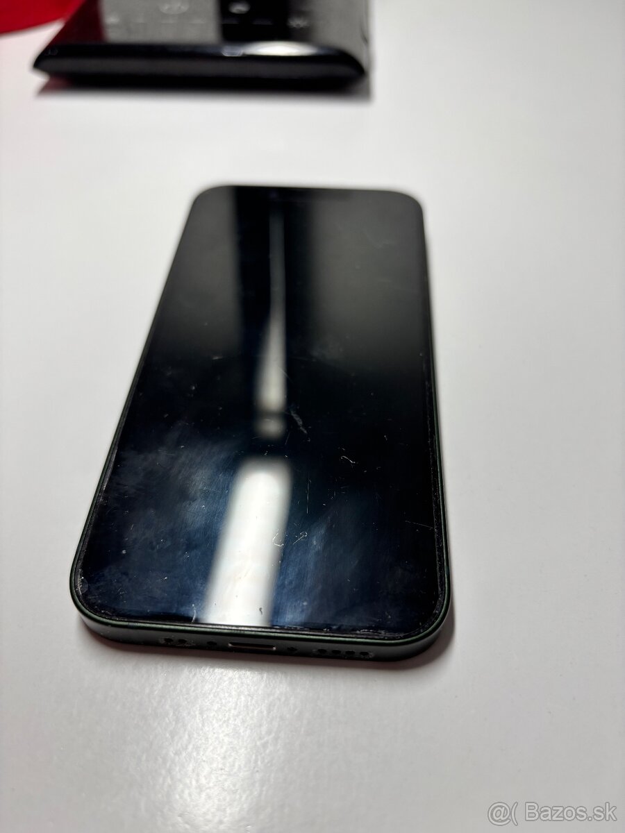 Iphone 13 mini- rozbitý - 5