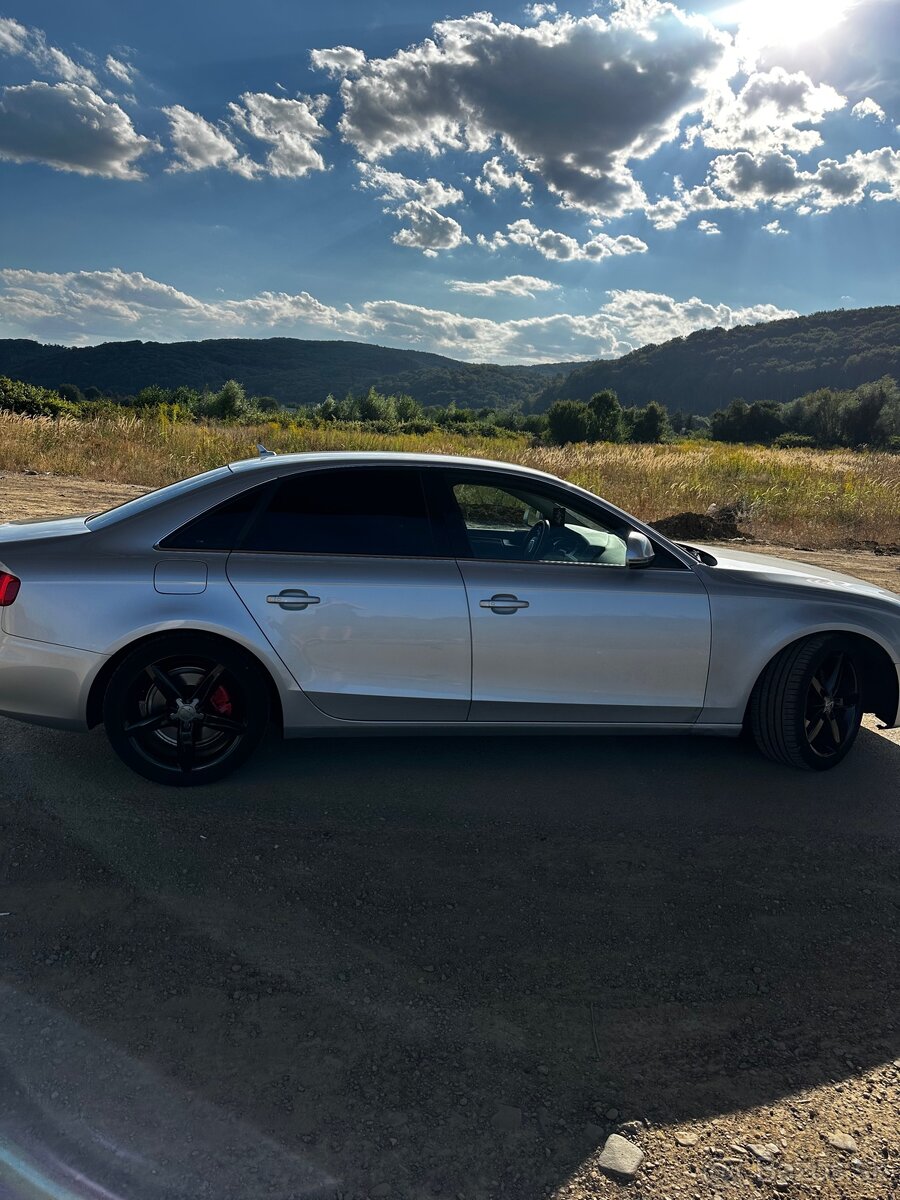 Audi a4 b8 2010 2.0TDI - 5