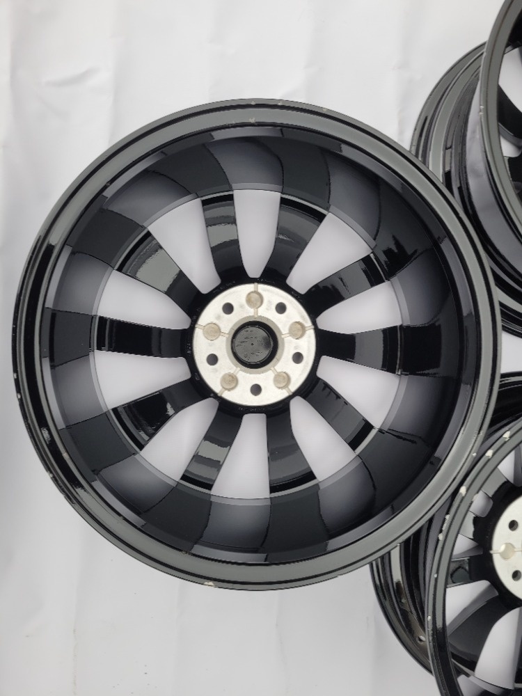 Kované disky Volkswagen T7 R18 Toshima - 5