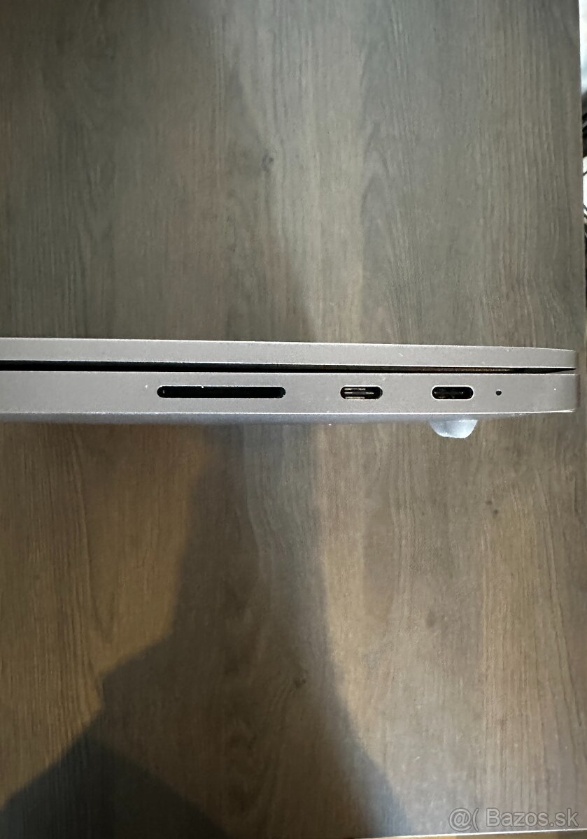 Xiaomi Mi Notebook Pro 15 /Intel i7/16GB RAM/2TB SSD - 5