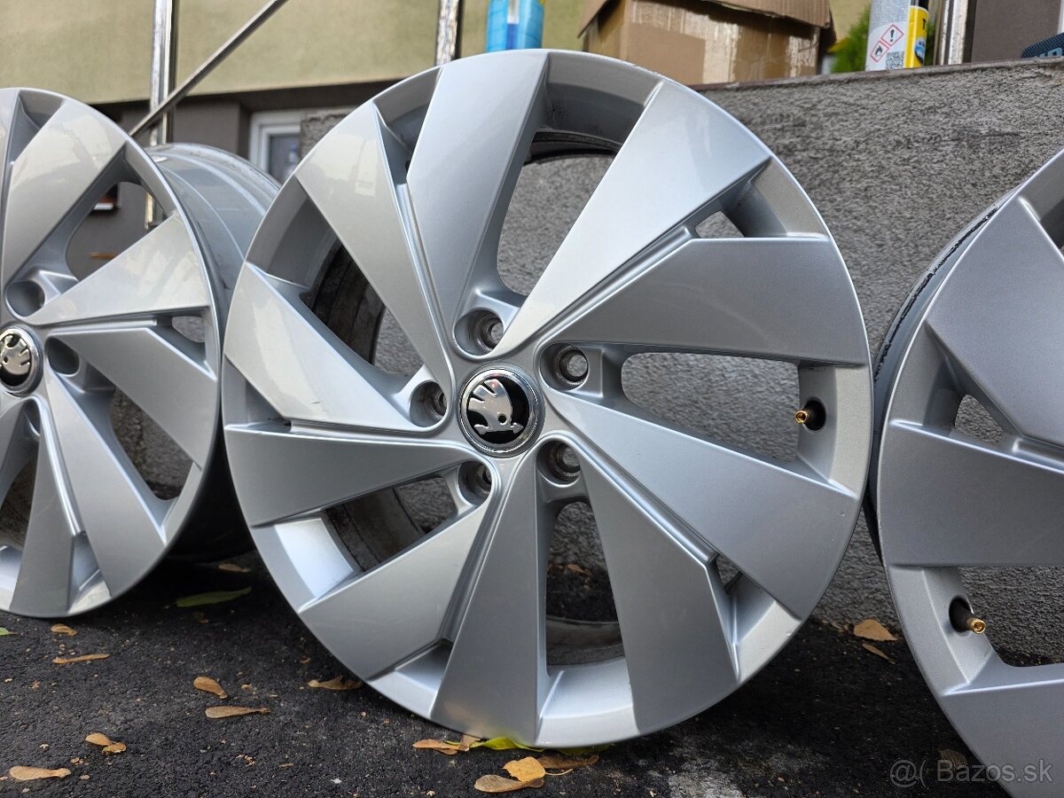 Nové disky VW Golf 5x112 r17 Belmont - 5