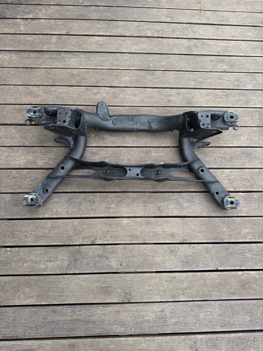 Zadná nápravnica Superb 2 - 5