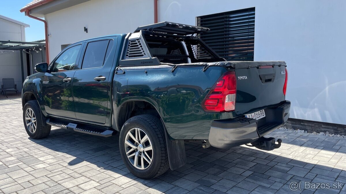TOYOTA HILUX - PREDAJ AJ NA SPLÁTKY