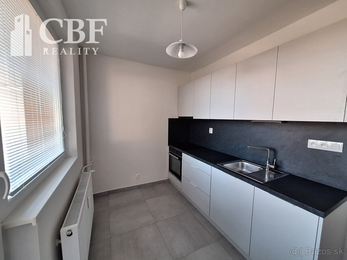 1-IZBOVÝ BYT S DVOMI LOGGIAMI NA PRENÁJOM - 5
