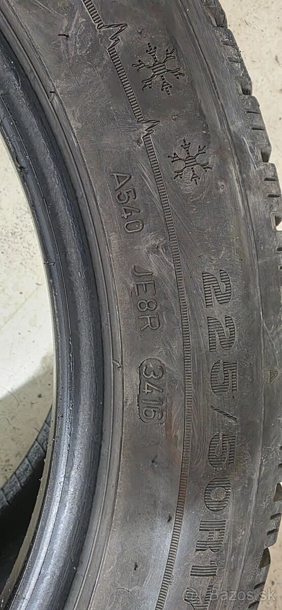 225/50 r17 zimné Dunlop - 5