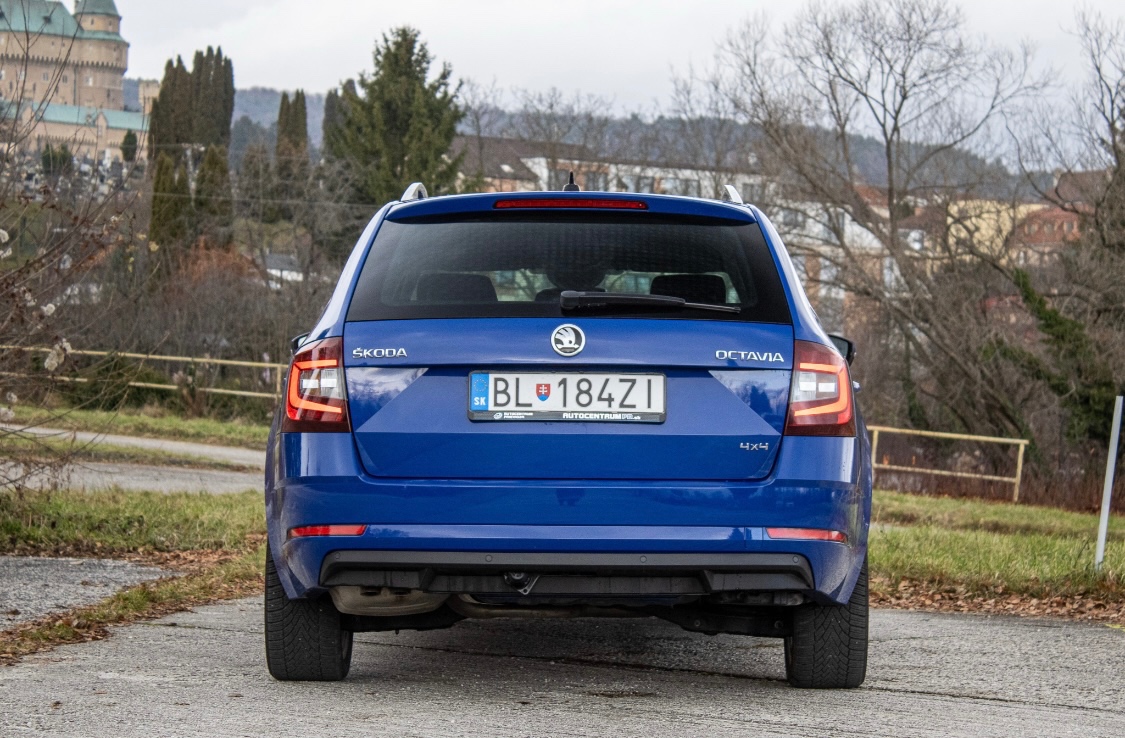 Škoda Octavia 2.0 TDI 135 kW 4×4 DSG - 5