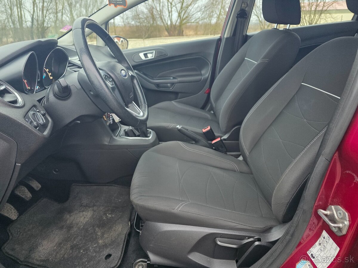 Ford Fiesta - 5