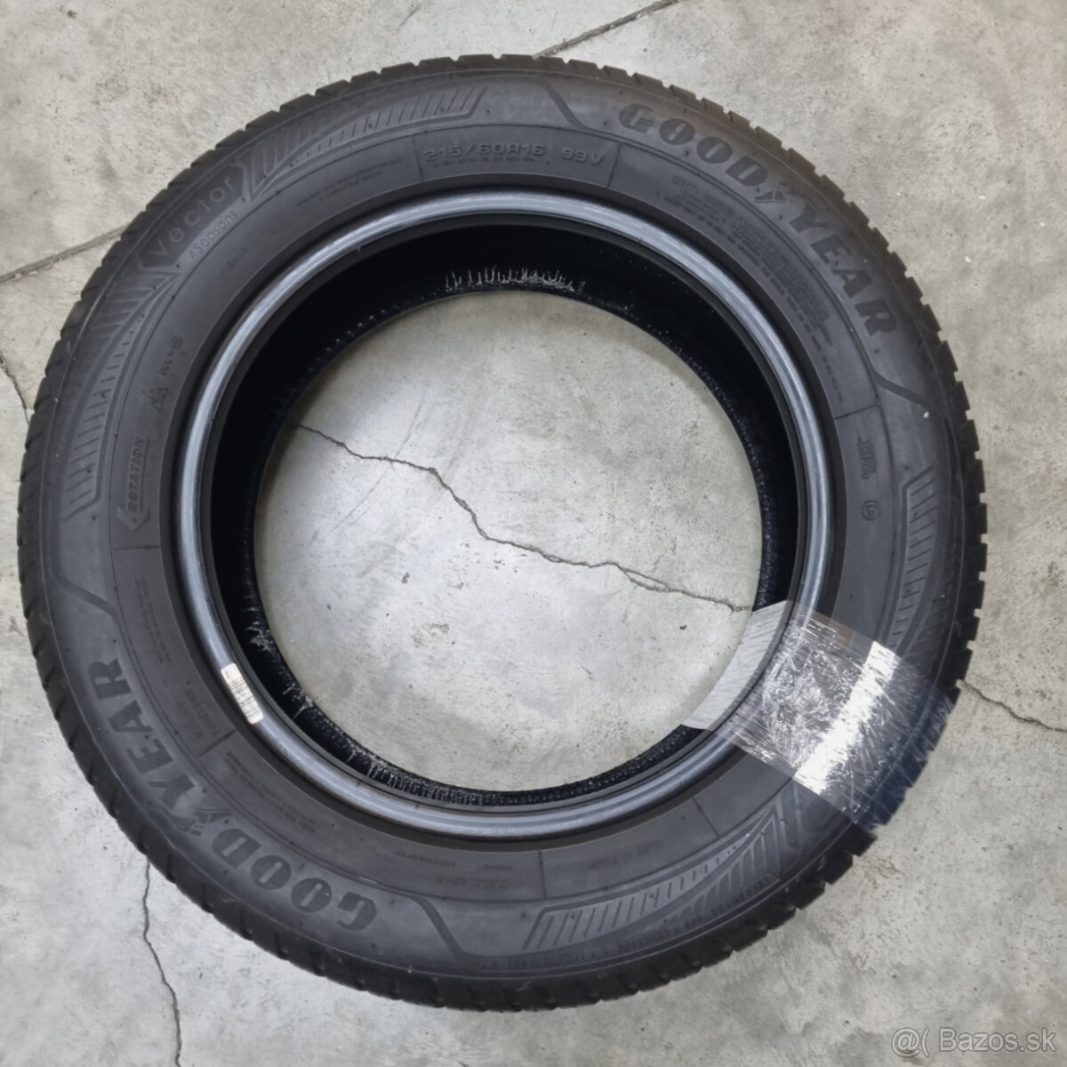 Zimné pneumatiky 215/60 R16 GOODYEAR - 5
