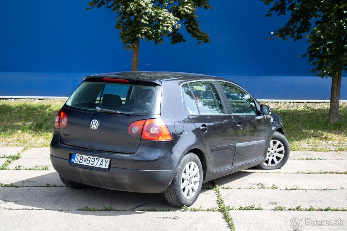 Volkswagen GOLF 1,9 TDI 77kw MT5 Trendline - 5