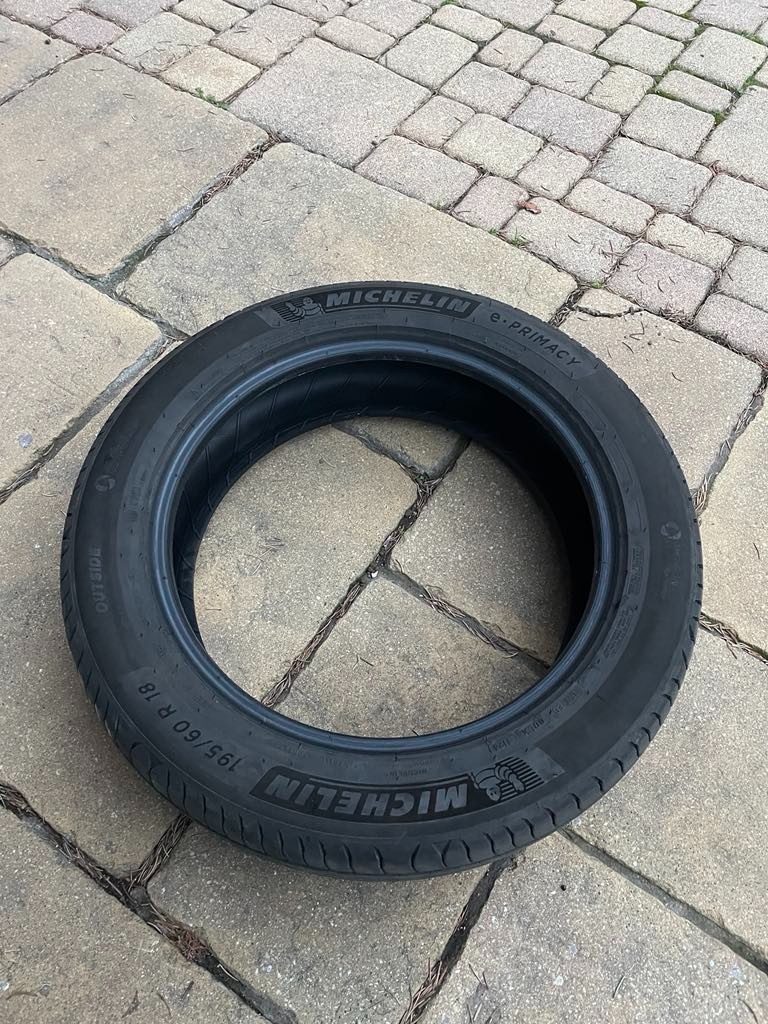 MICHELIN e-Primacy 195/60 R18 96H – TOP stav - 5