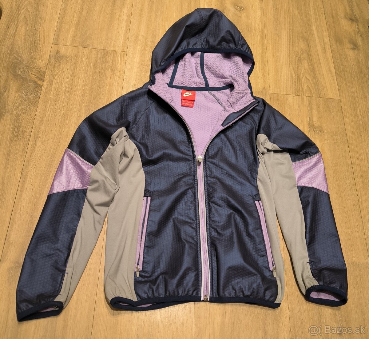 Prechodná bunda Nike. - 5