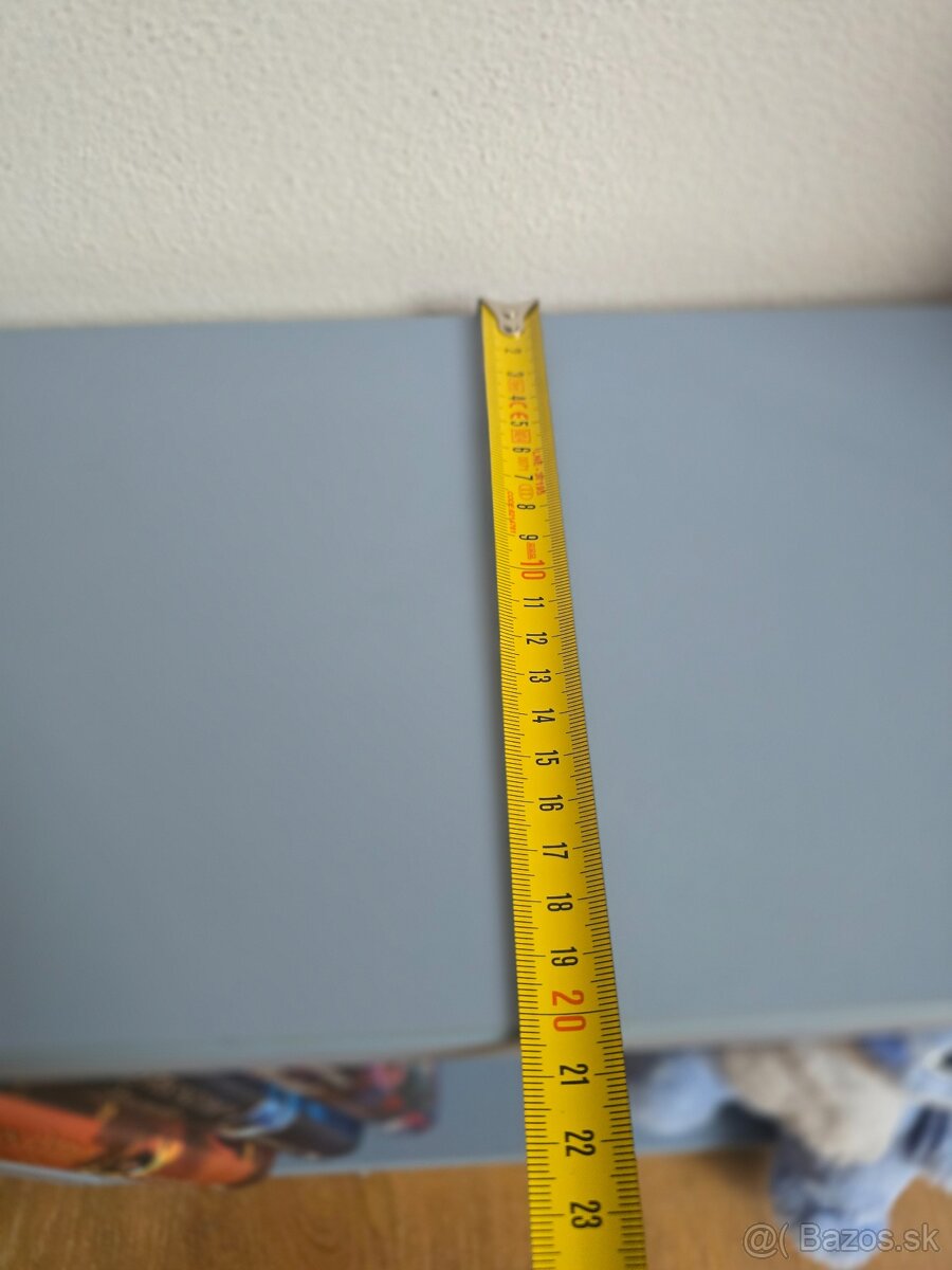 Predám 2 poličky do detskej izby - 5