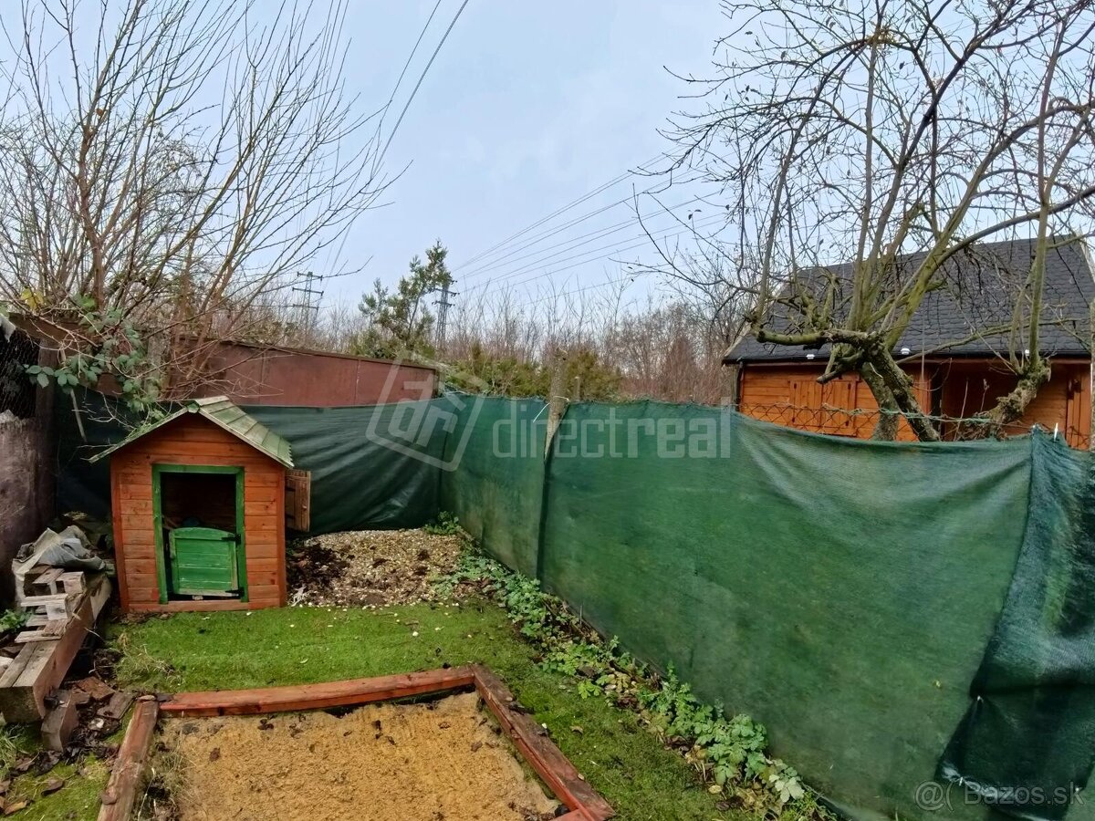 Predaj - záhrada - Slnečná záhrada so sukromím… - 5