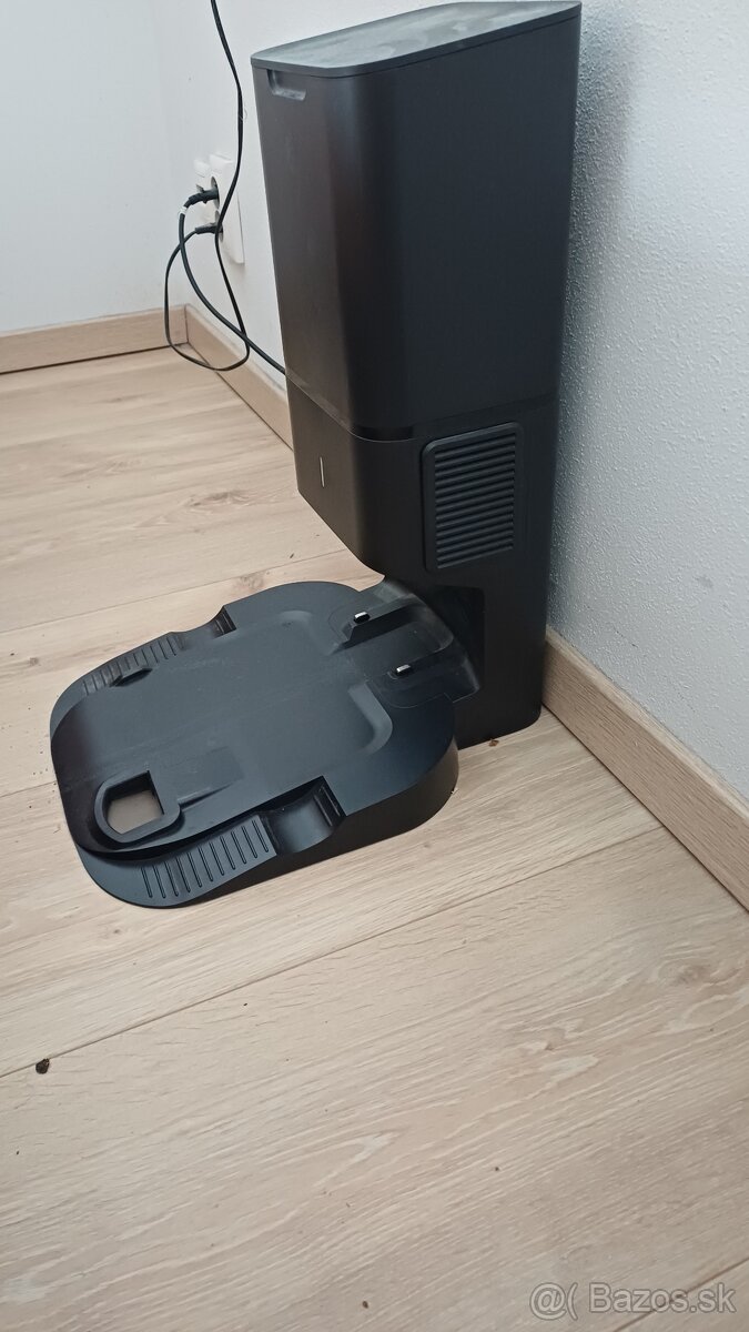 iRobot Roomba i3+ - 5