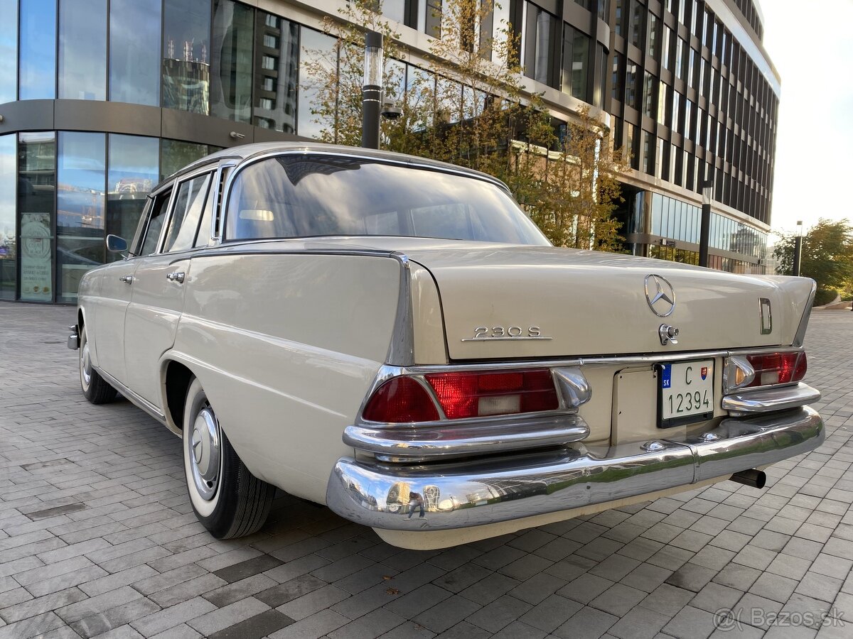 Mercedes Benz 230S W111 Heckflosse - 5