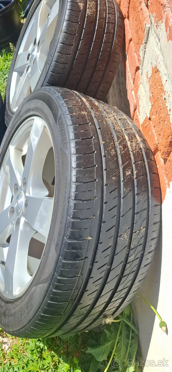 DEZENT r17 5x114.3 - 5