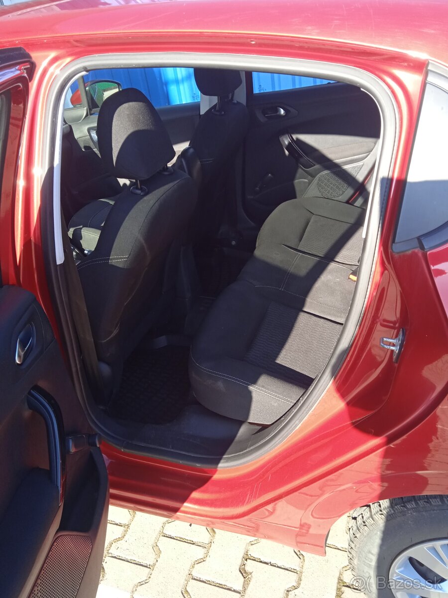 Peugeot - 5