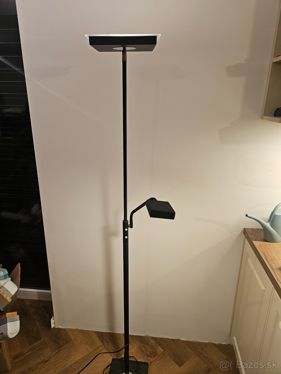 Čierna dizajnová lampa - 5