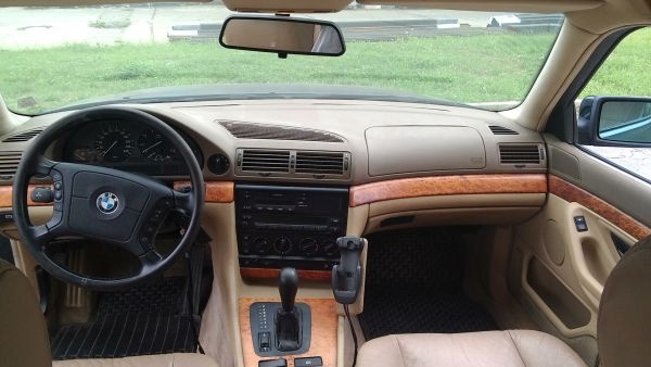bmw e38 interier bleda koža - 5