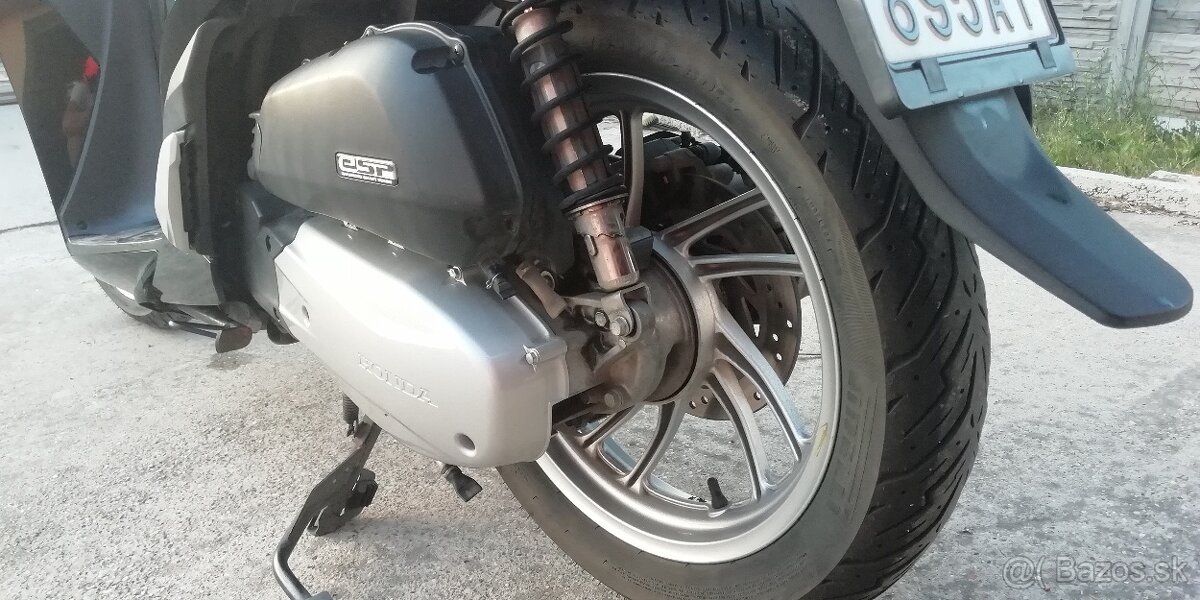 Honda SH125 AD - 5