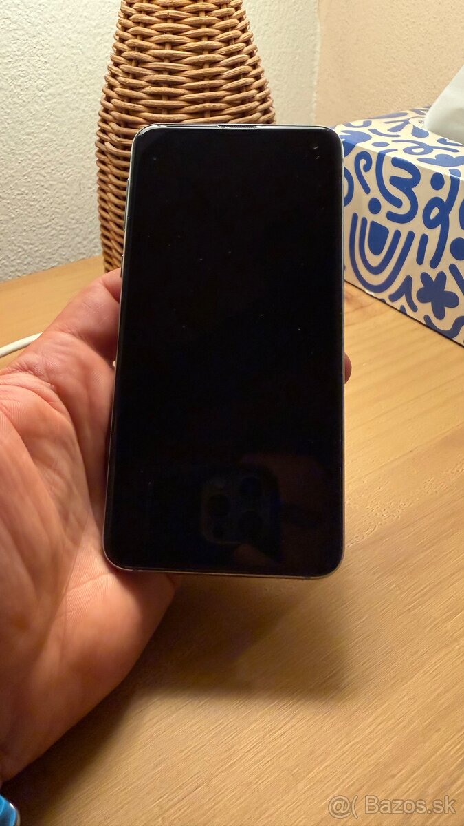 Samsung Galaxy S 10e - 5