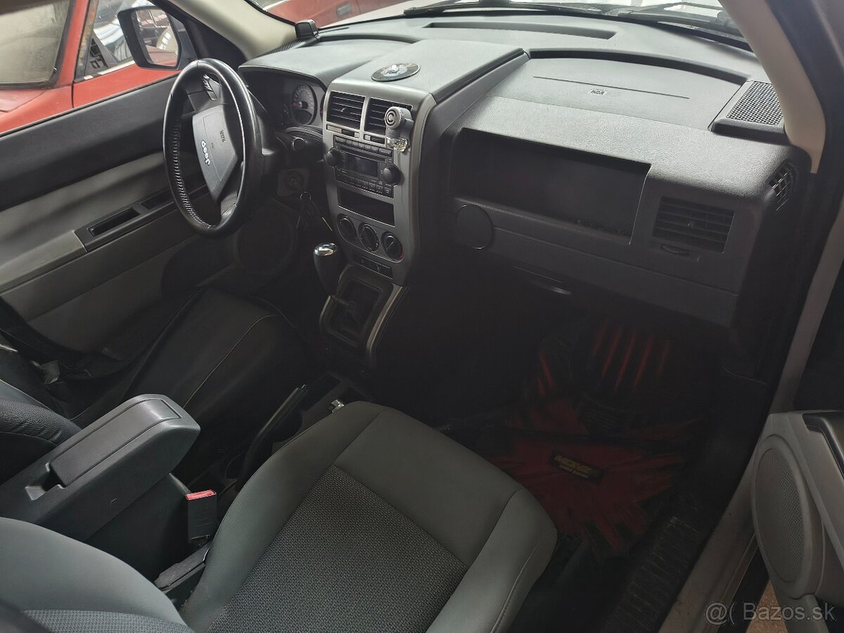 Jeep Patriot 2.4i - 5