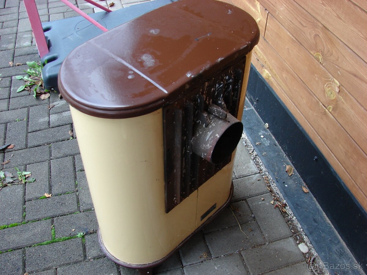 Liatinové kachle Fiľakovo. - 5