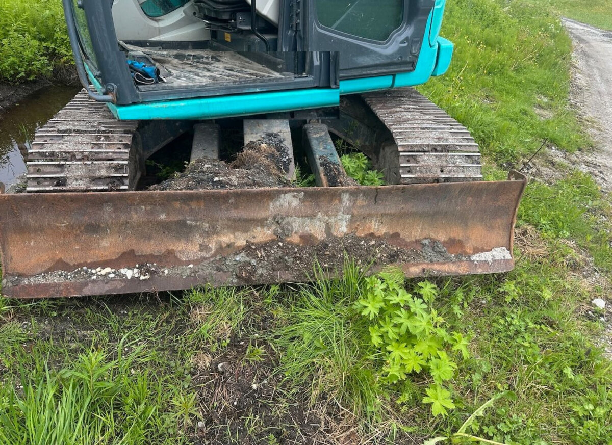 Pásový rypadlo Bagr Kobelco SK75SR-3E Minibagr - 5