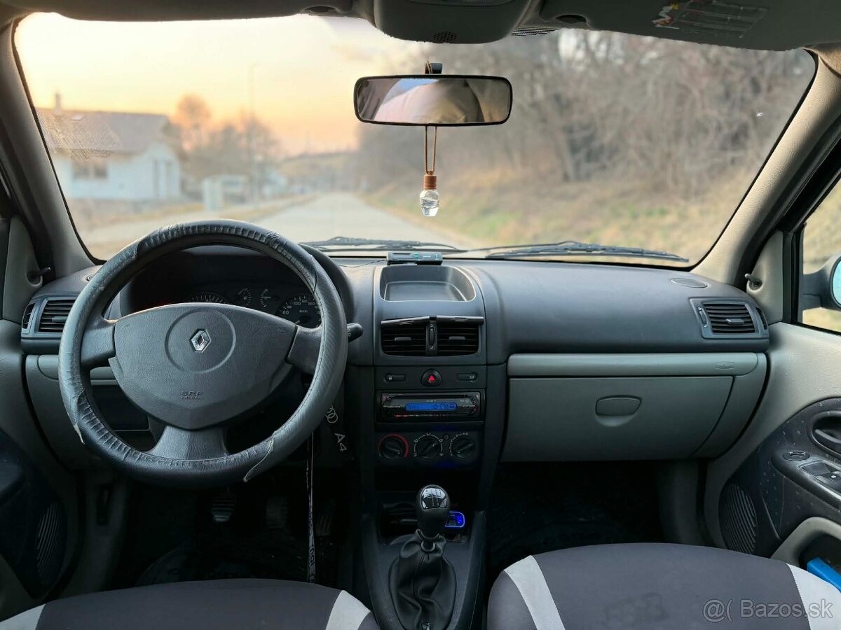 Renault clio 1,5 dci - 5