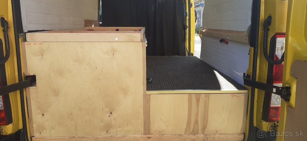 Predám Opel Movano camper - 5