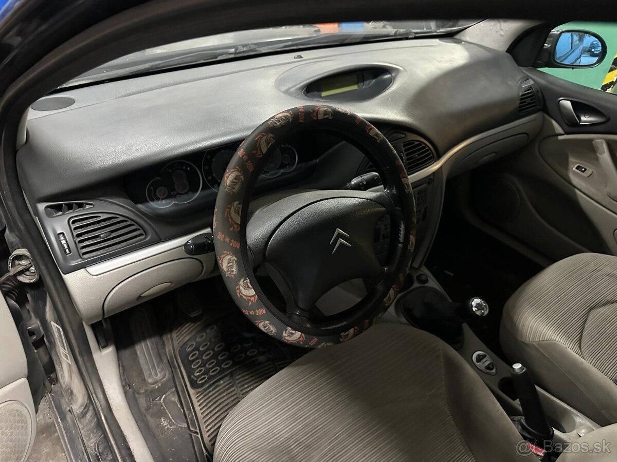 Rozpredám na diely Citroen C5 II sedan HB 1.6 HDI 9HZ - 5