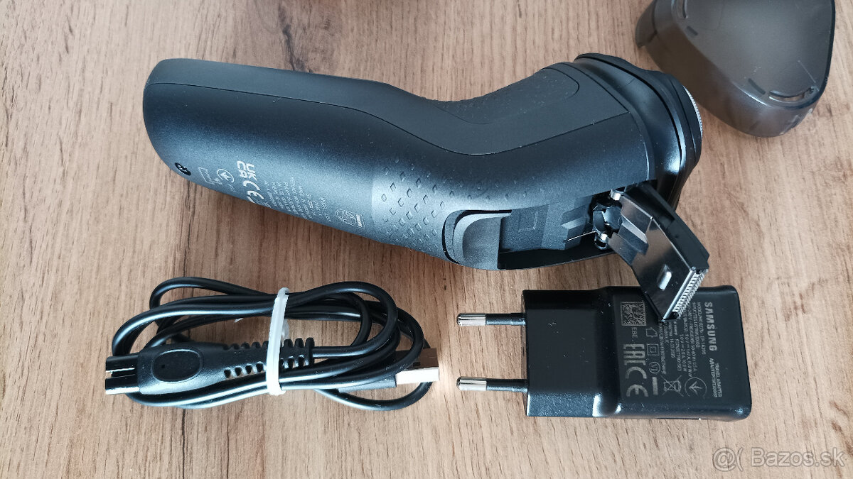 Holiaci strojček Philips Series 3000X - 5