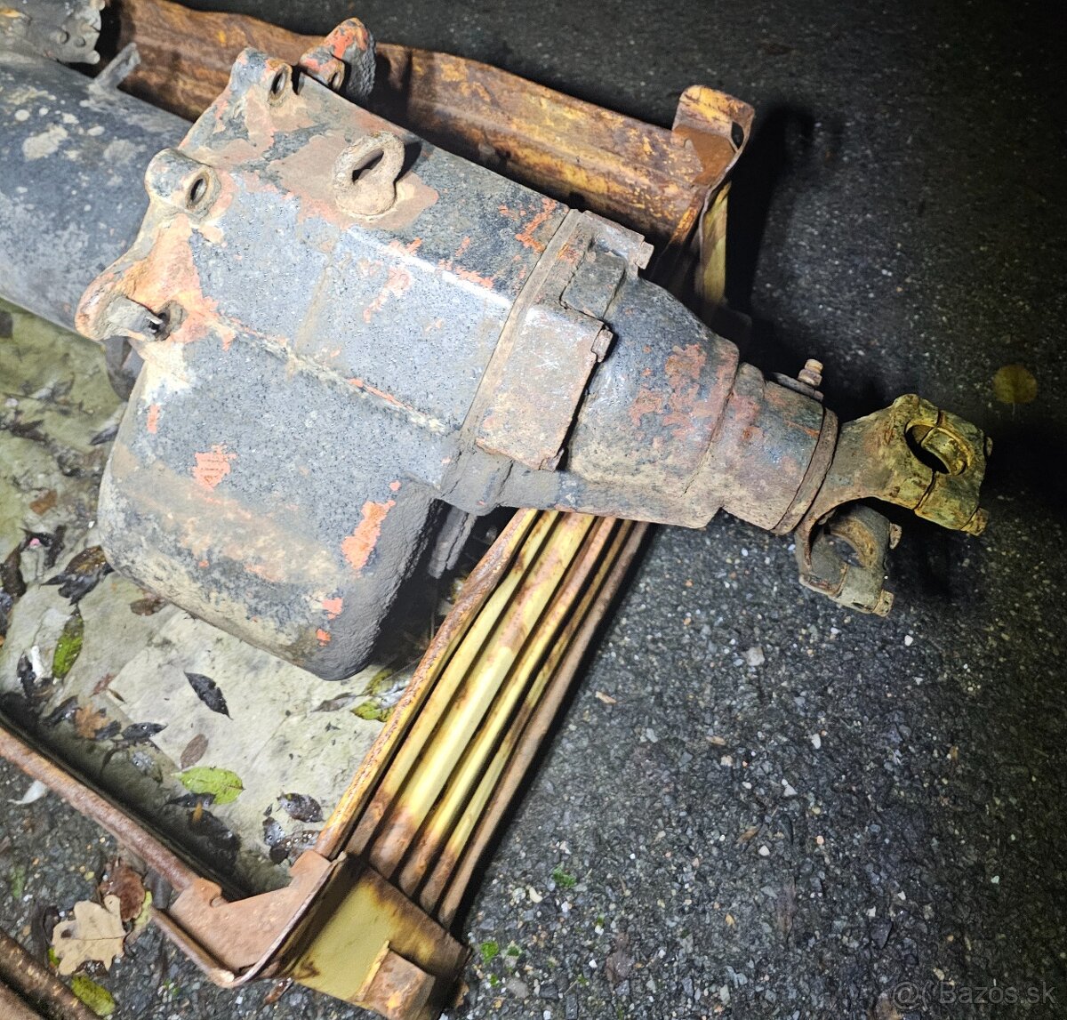 Rozvodovka TATRA 815 8X8 vojak - 5